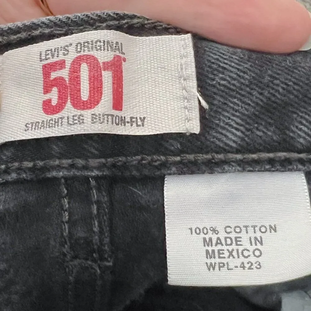 Levi's Original 501 Straight Leg Button Fly Black Jeans Denim Size 38 x 34